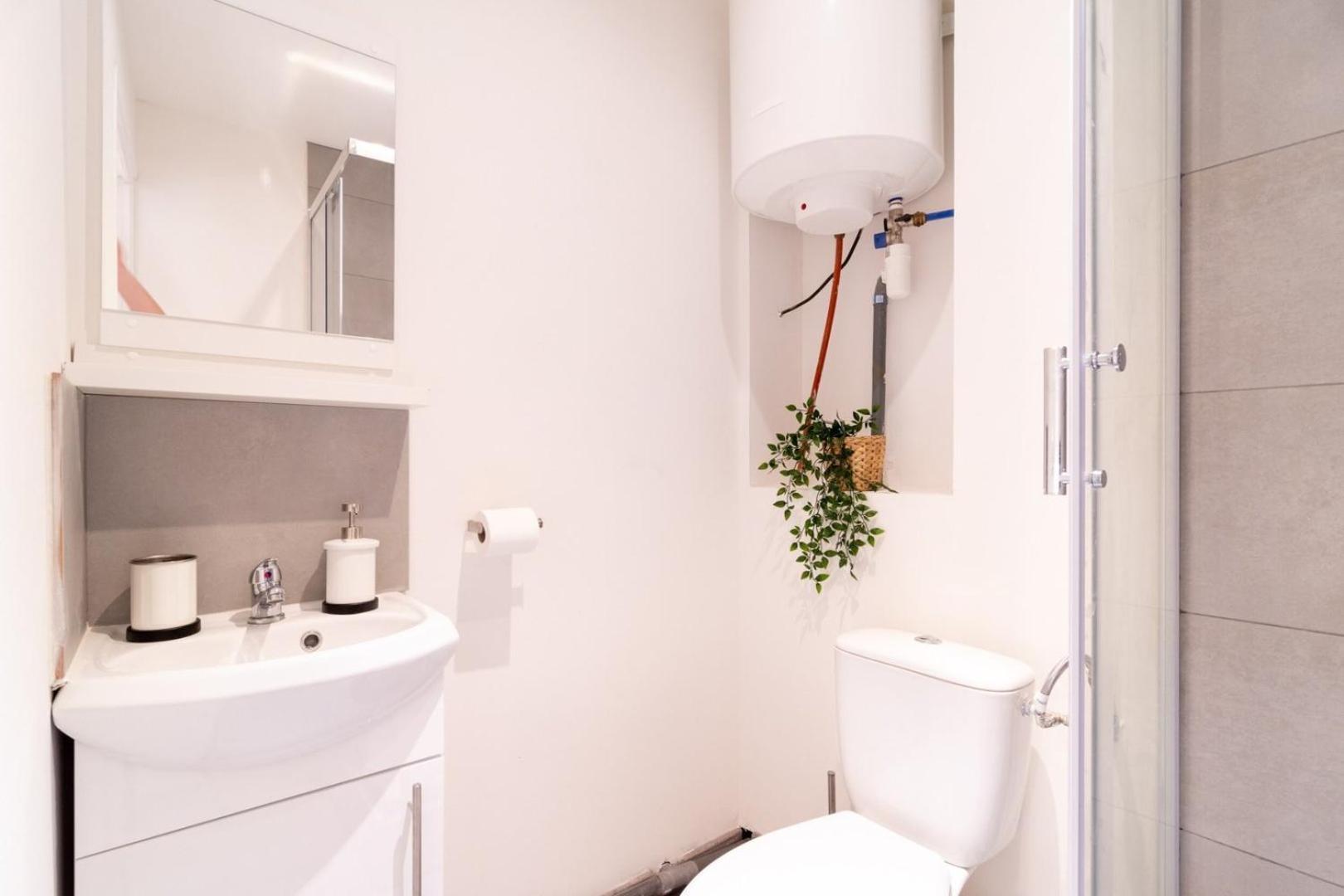 Lille Grand-Place : Functional And Quiet Studio ! Экстерьер фото